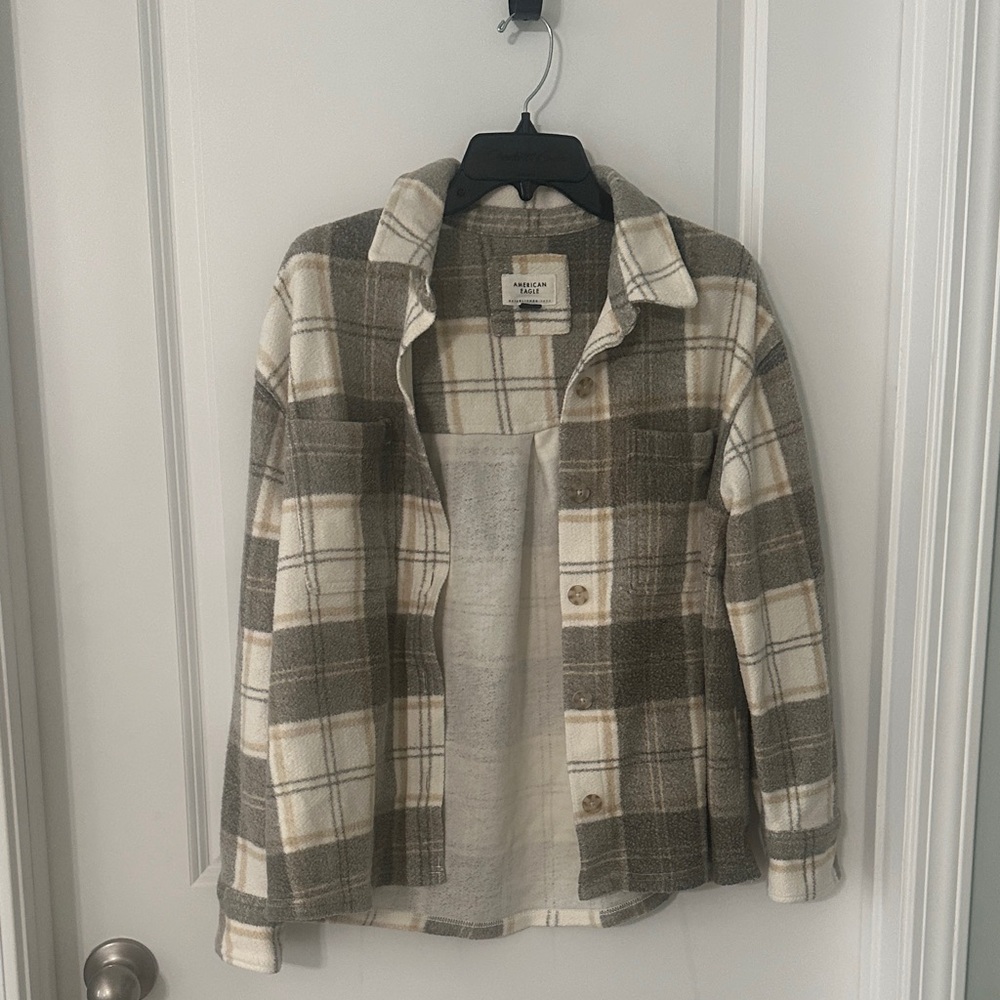 American Eagle Outfitters Gray and Cream Checkered Shirt